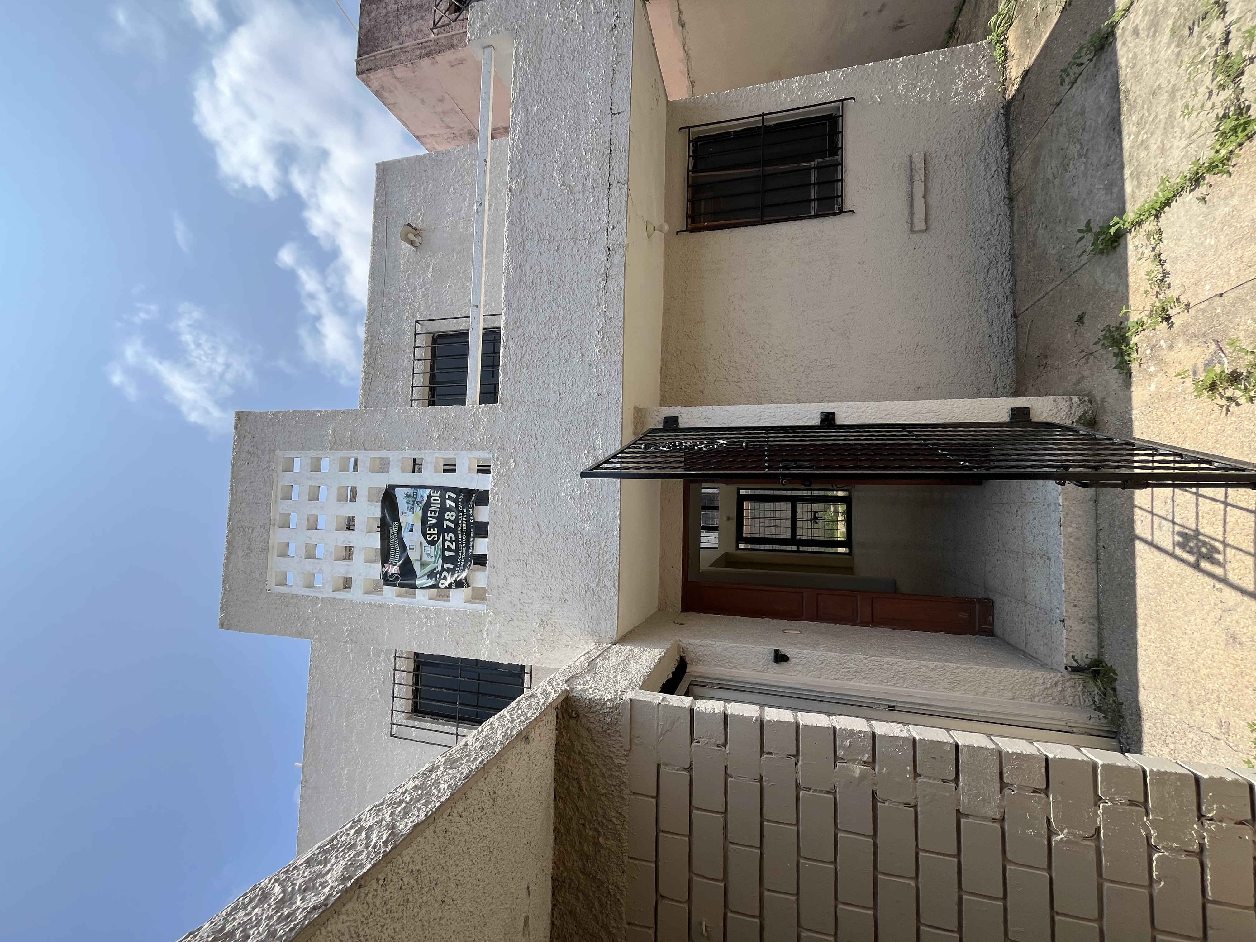 Bonita casa en venta en la colonia puerto México 
