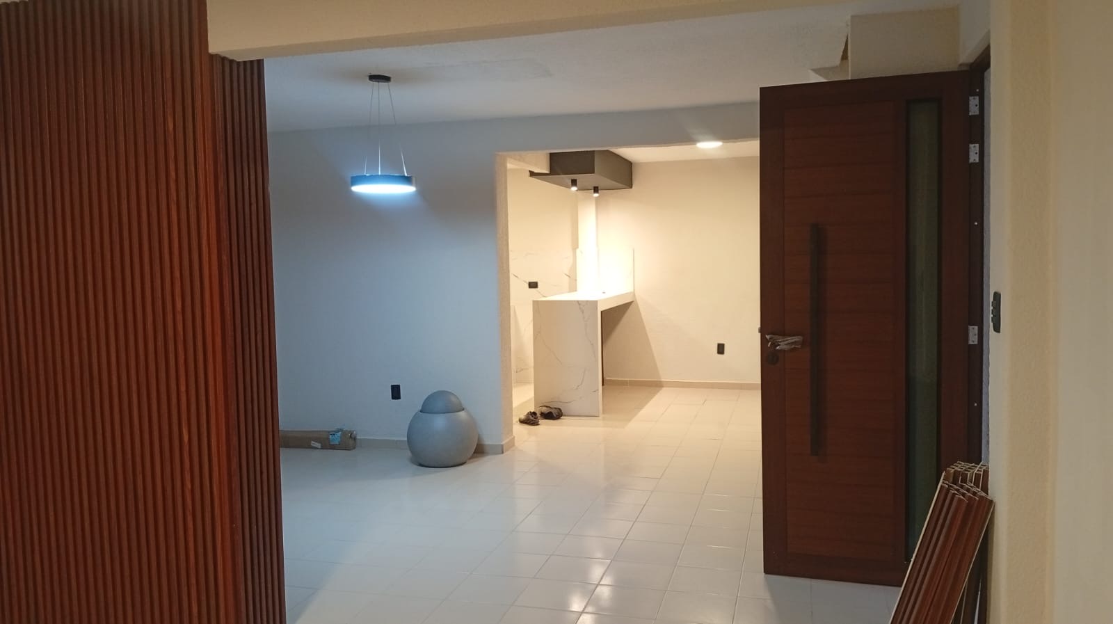 Casa renovada en renta en el centro de la ciudad 